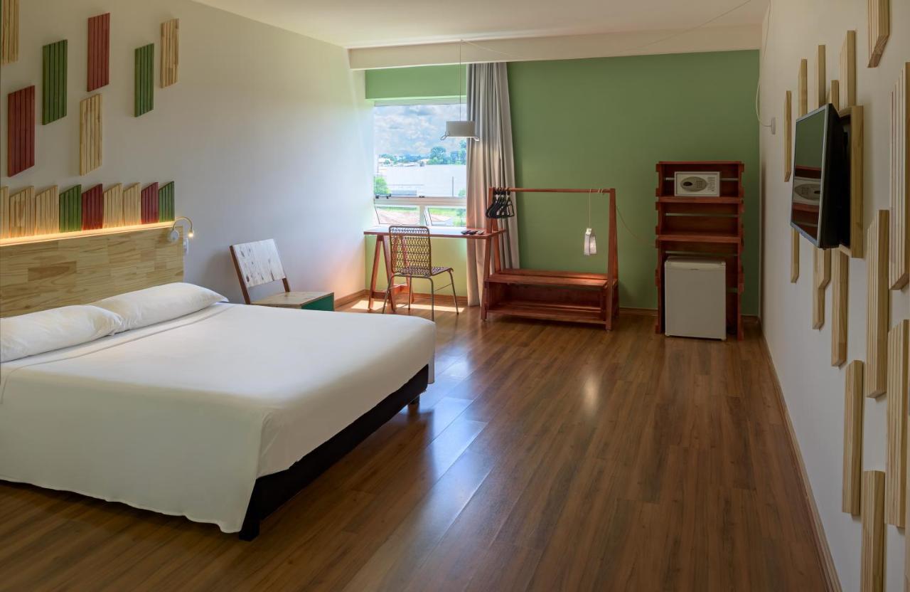 Hotel Nacional Inn Curitiba Santa Felicidade ภายนอก รูปภาพ