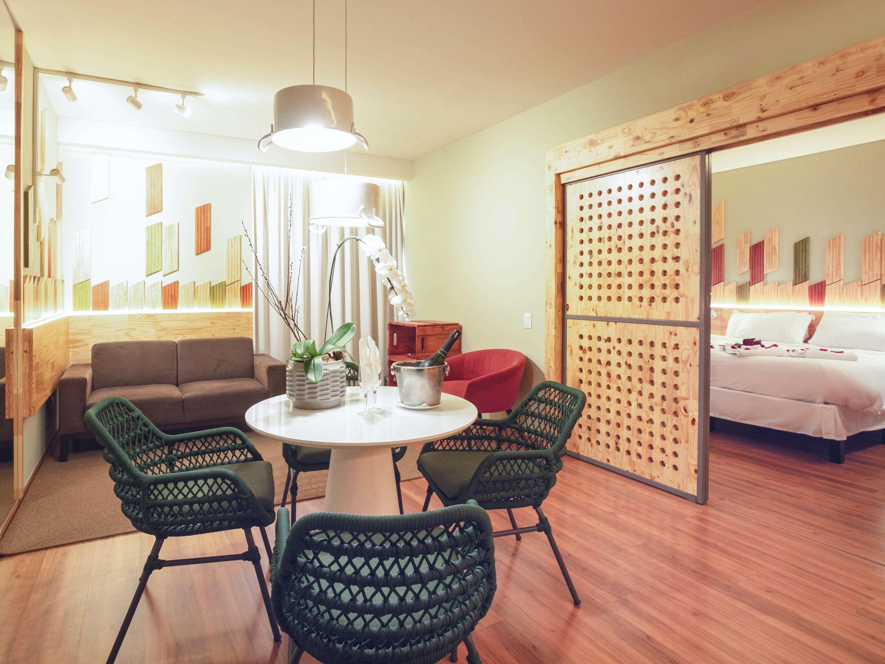 Hotel Nacional Inn Curitiba Santa Felicidade ภายนอก รูปภาพ