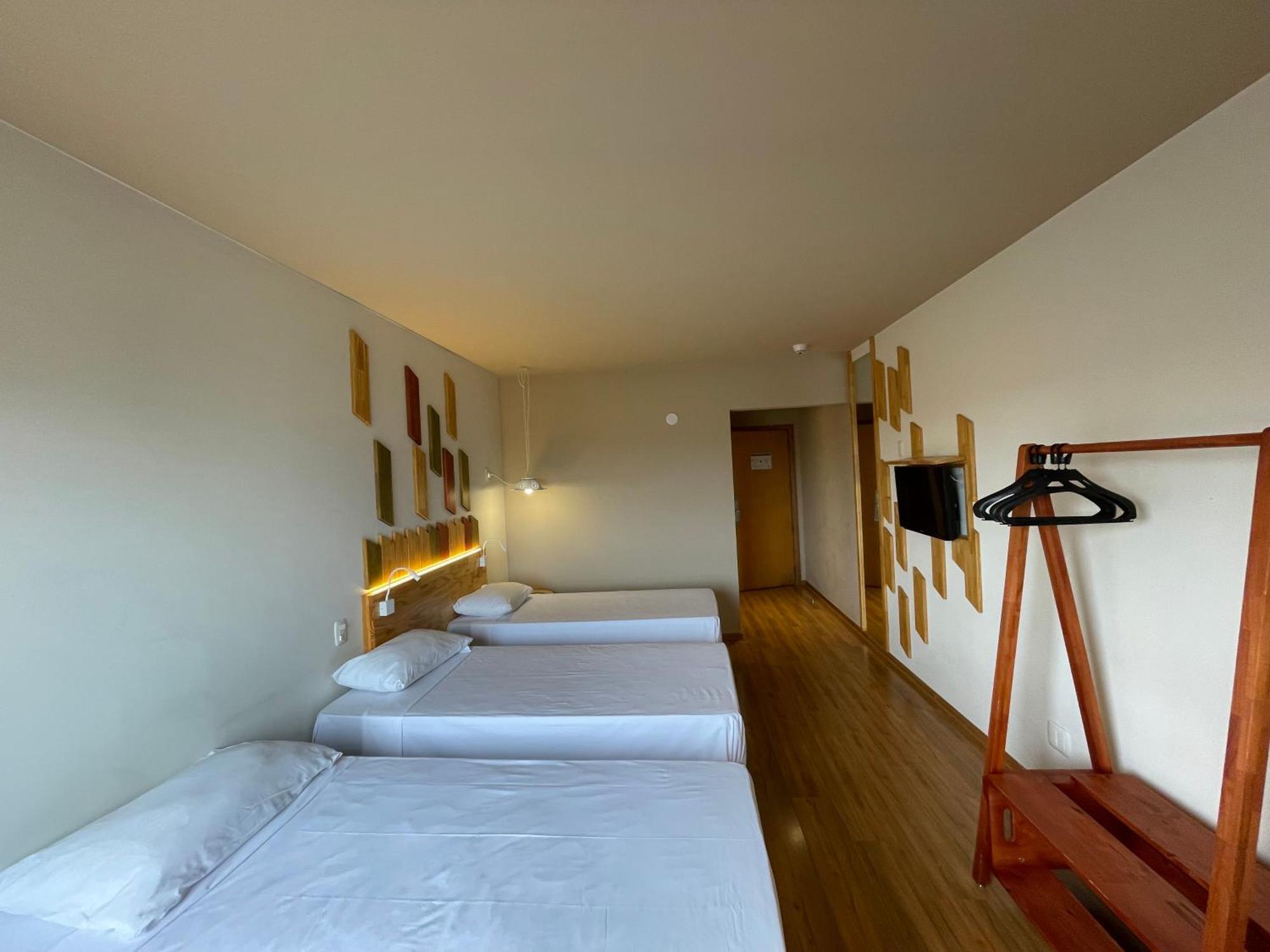 Hotel Nacional Inn Curitiba Santa Felicidade ภายนอก รูปภาพ